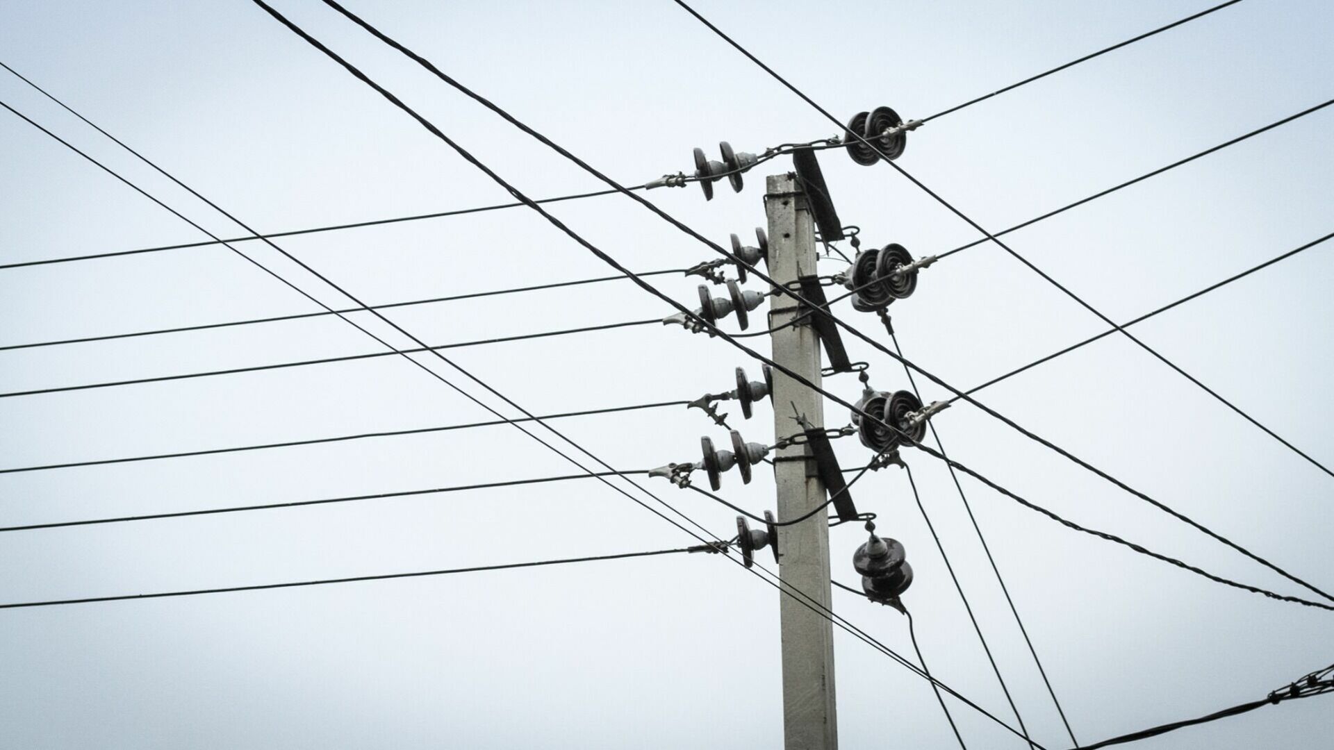 В Белгородской области не будут повышать с июля стоимость подключения к электросетям