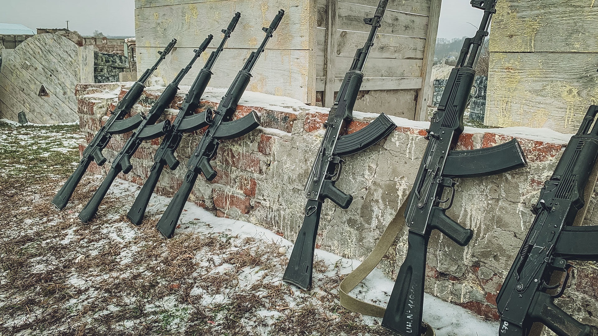 Порядка 400 единиц оружия закупят для участников белгородской самообороны