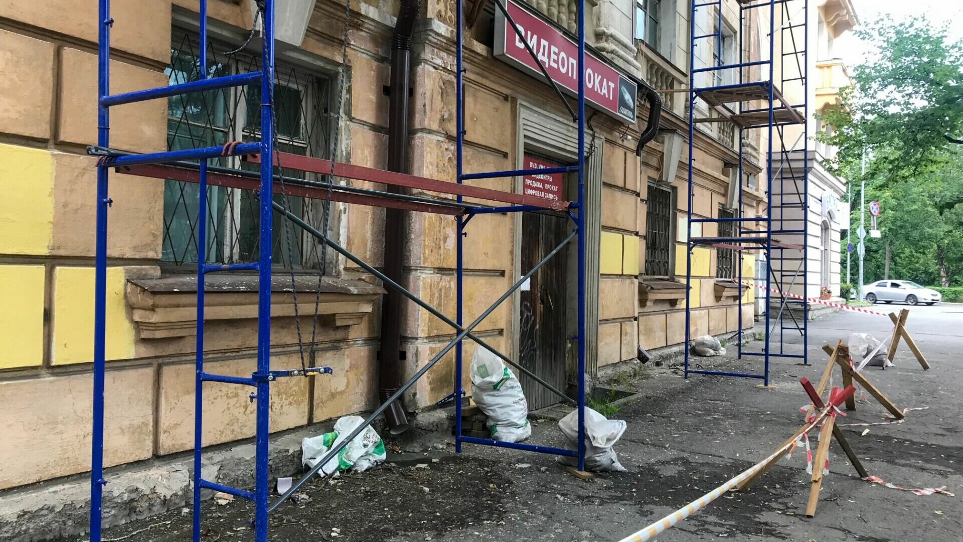Гладков поручил разъяснить белгородцам порядок приёмки домов после капремонта