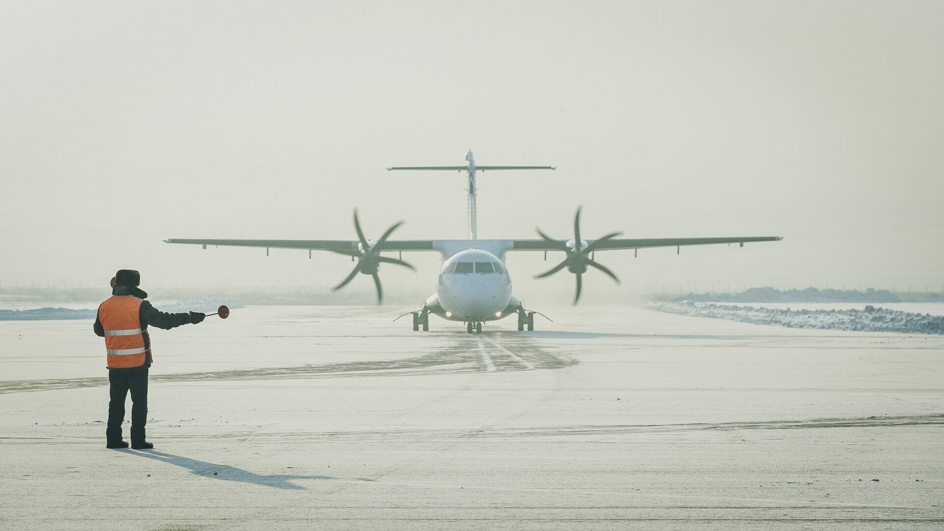 Тариф на заправку самолётов в Белгороде снизили из-за необоснованных расходов
