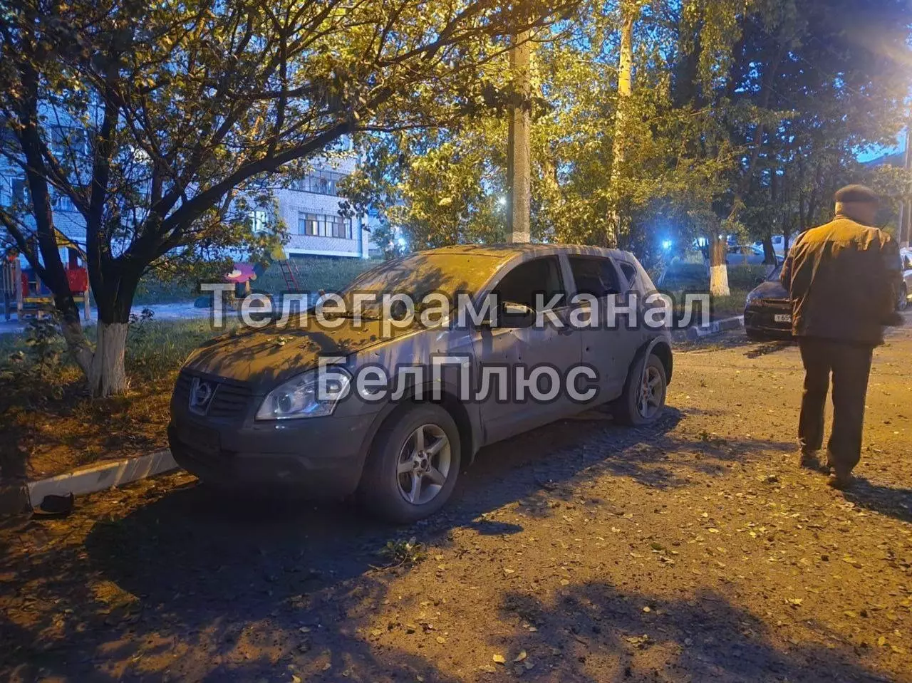 Последствия обстрела на улице Губкина в Белгороде