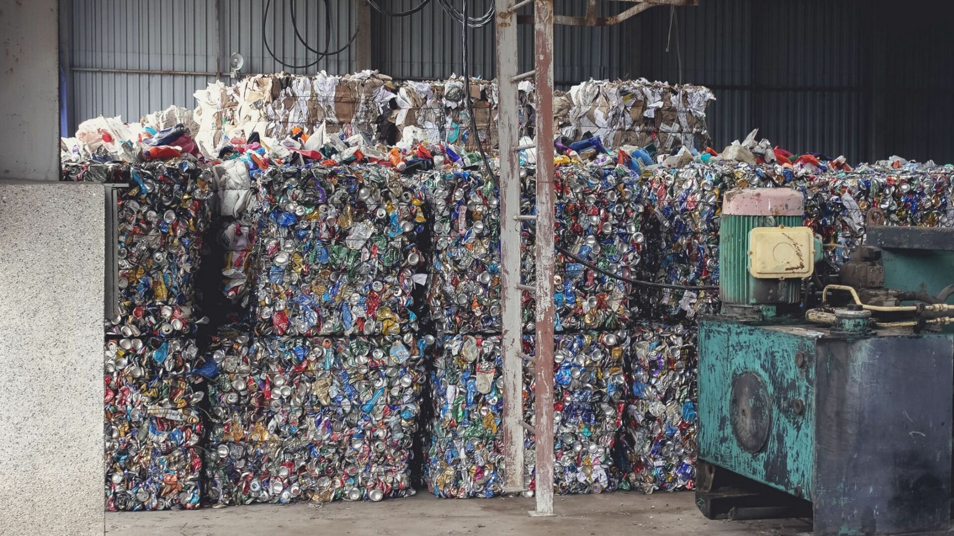 В Белгородской области сортируют больше половины бытового мусора