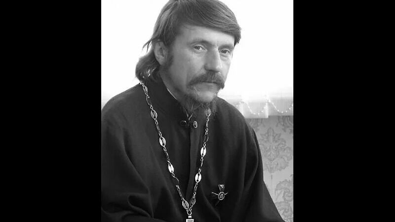 В Белгороде умер поэт, протоиерей Игорь Кобелев
