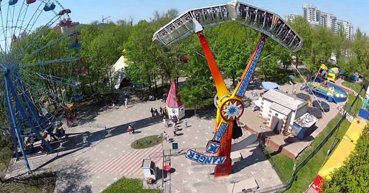 Мэрия: Реновации Центрального парка Белгорода мешают незаконно стоящие аттракционы