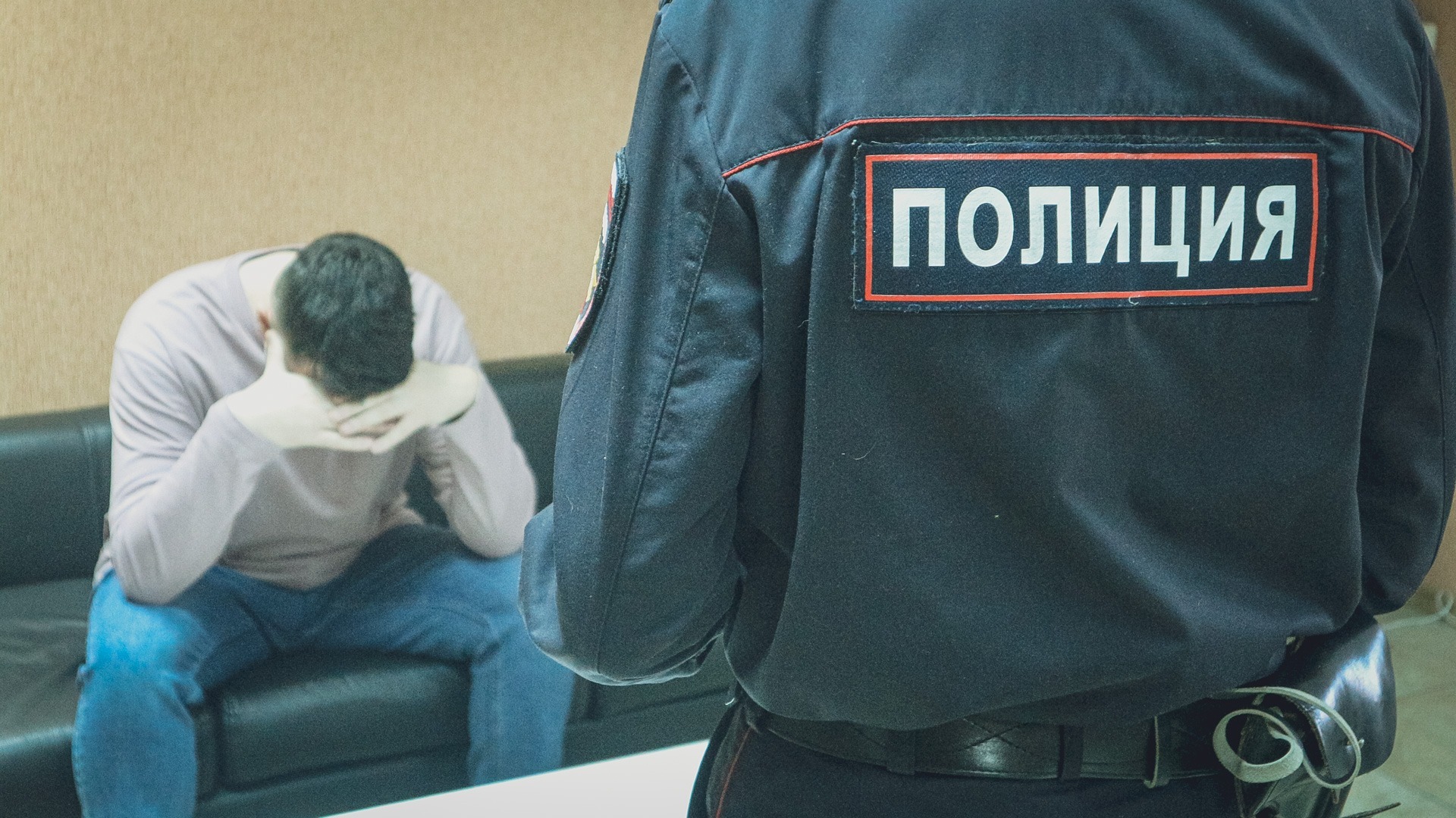 Белгородец попал под суд за угрозы избить полицейского