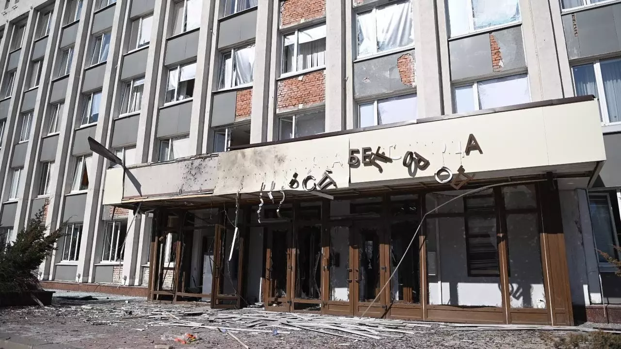 Атака беспилотника на мэрию Белгорода