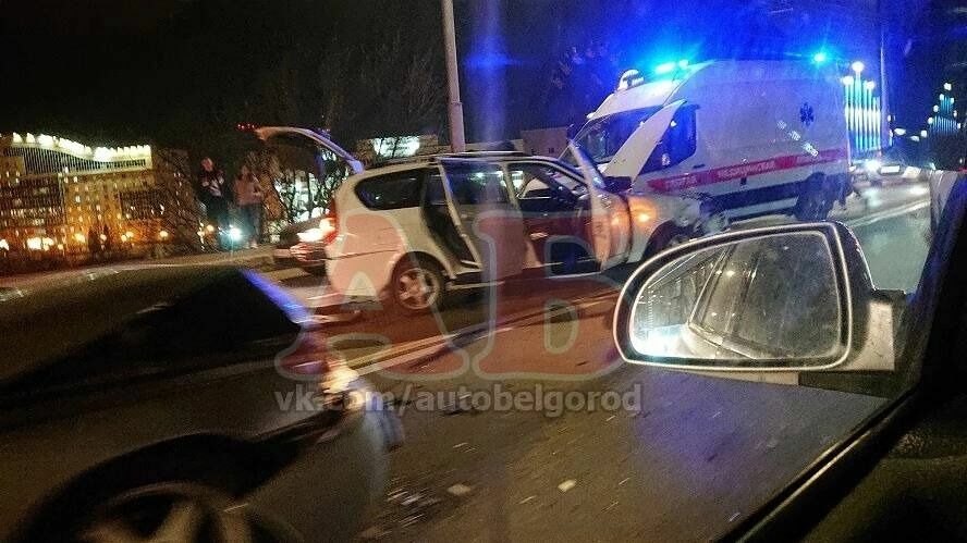 На Богданке в Белгороде образовалась авария из пяти машин