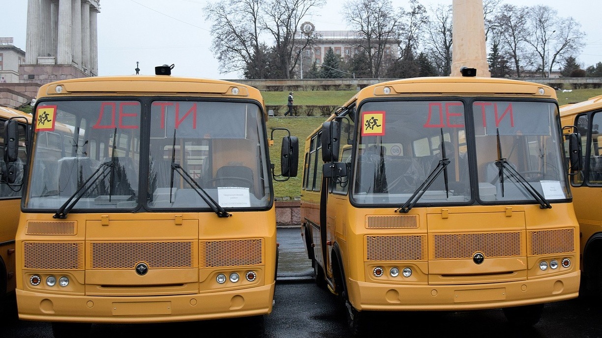 Для подвоза учеников школы №11 в Белгороде ищут четырёх водителей автобусов 
