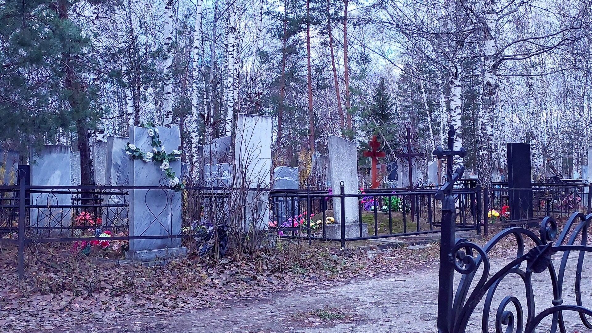 Иоанн предупредил белгородцев о провокациях на кладбищах на Пасху