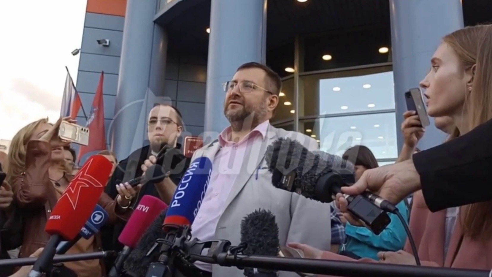Адвокат: Заявления на Игоря Стрелкова написали граждане из Белгорода и Крыма