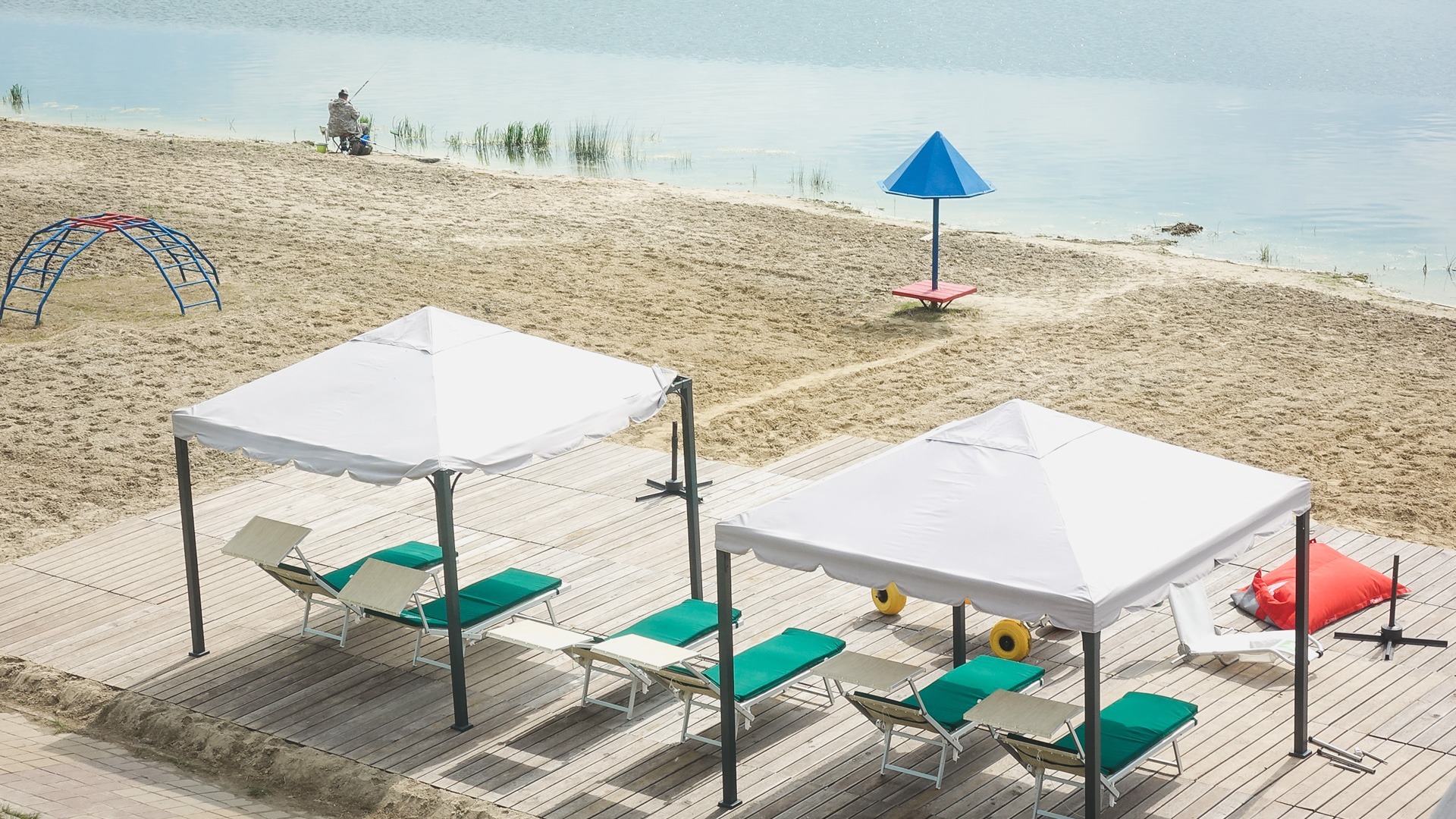 На обновлённом пляже в Белгороде не планируют устанавливать теневые навесы