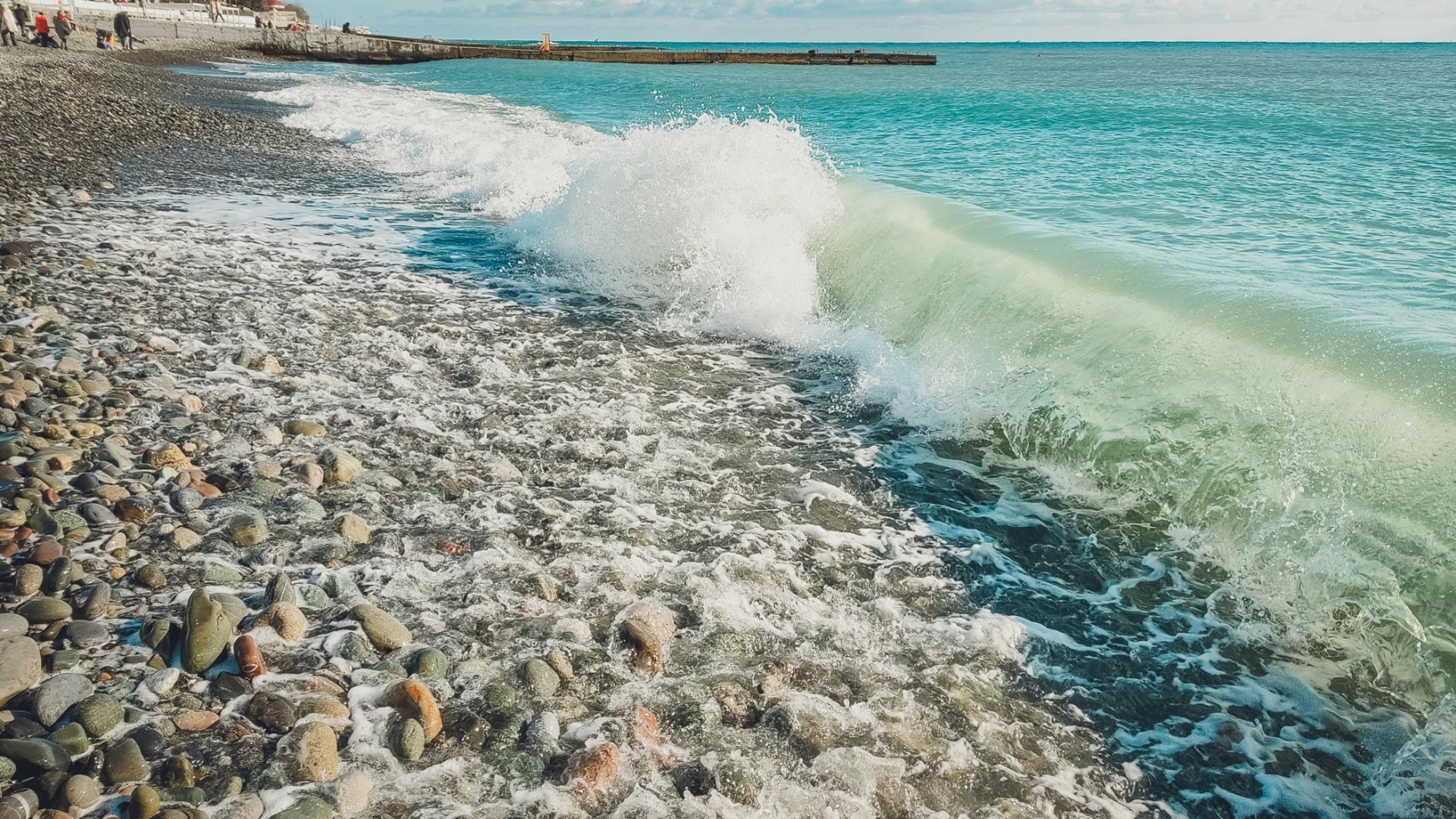 Опасен ли отдых на Черноморском побережье после разрушения Каховской ГЭС?