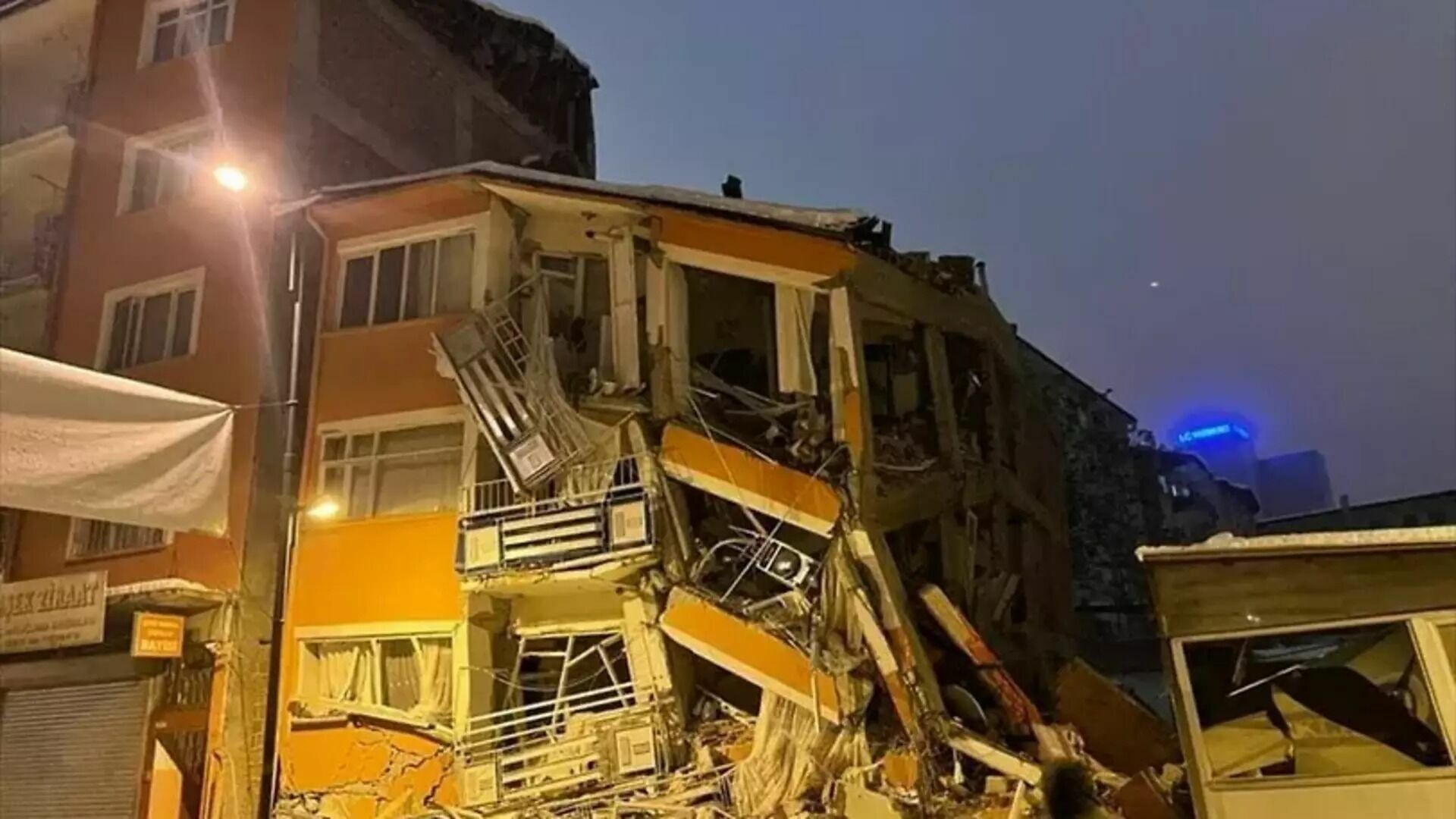 В центральной части Турции зафиксировали новое землетрясение