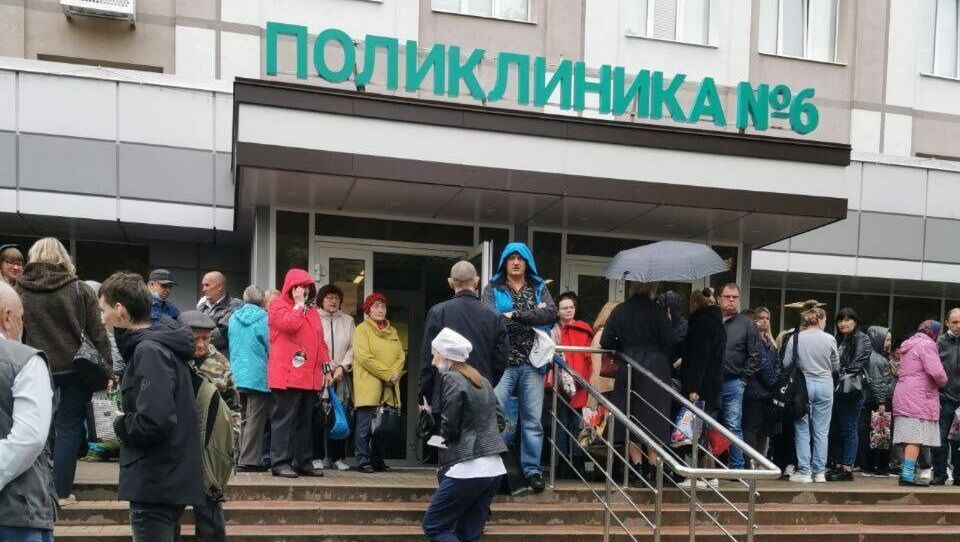 Пациентов поликлиники в Белгороде эвакуировали из-за пожарной тревоги