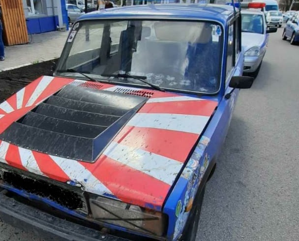 Жителю Белгорода аннулировали регистрацию авто за самодельные глушитель и капот