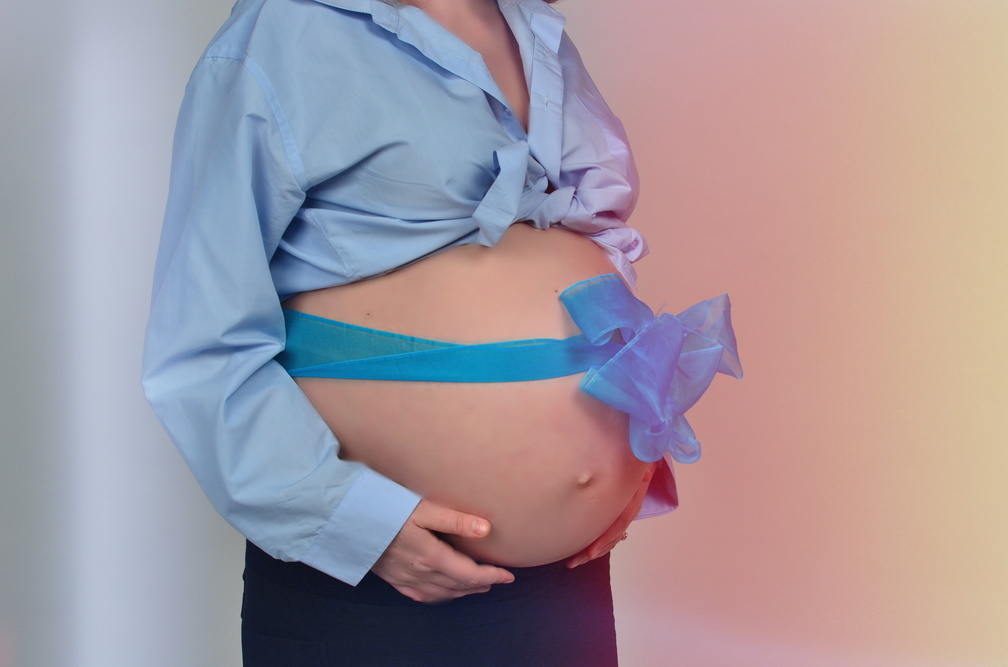 ЕР внесла поправки в закон об увеличении выплат беременным женщинам