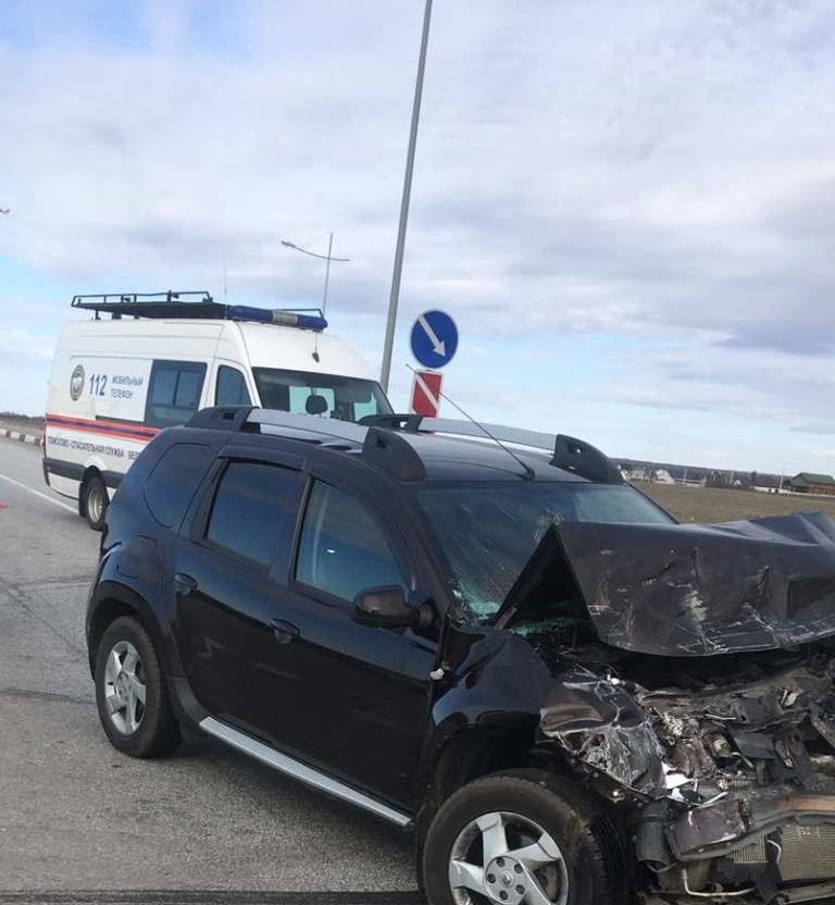 Под Белгородом водитель ПАЗа с пассажирами устроил аварию с легковушкой