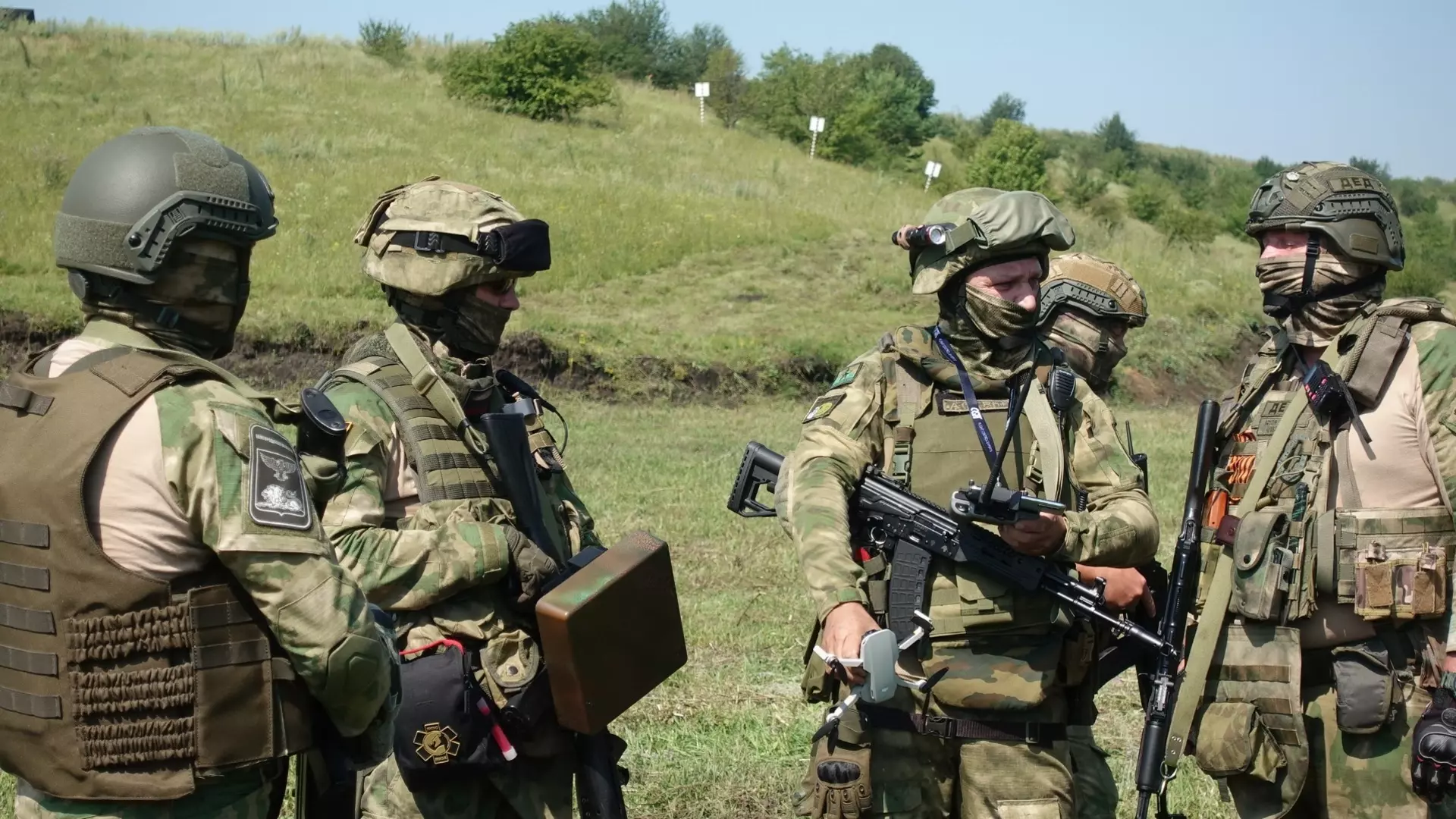 Выплаты белгородским военным и сожжённая «Z»: о чём говорили белгородцы в понедельник