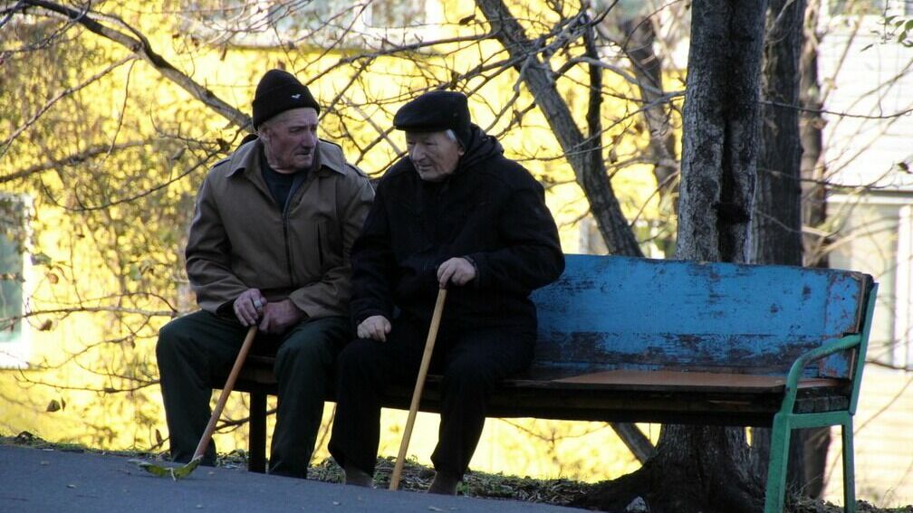 В Белгородской области более 9000 жителей получают повышенную пенсию