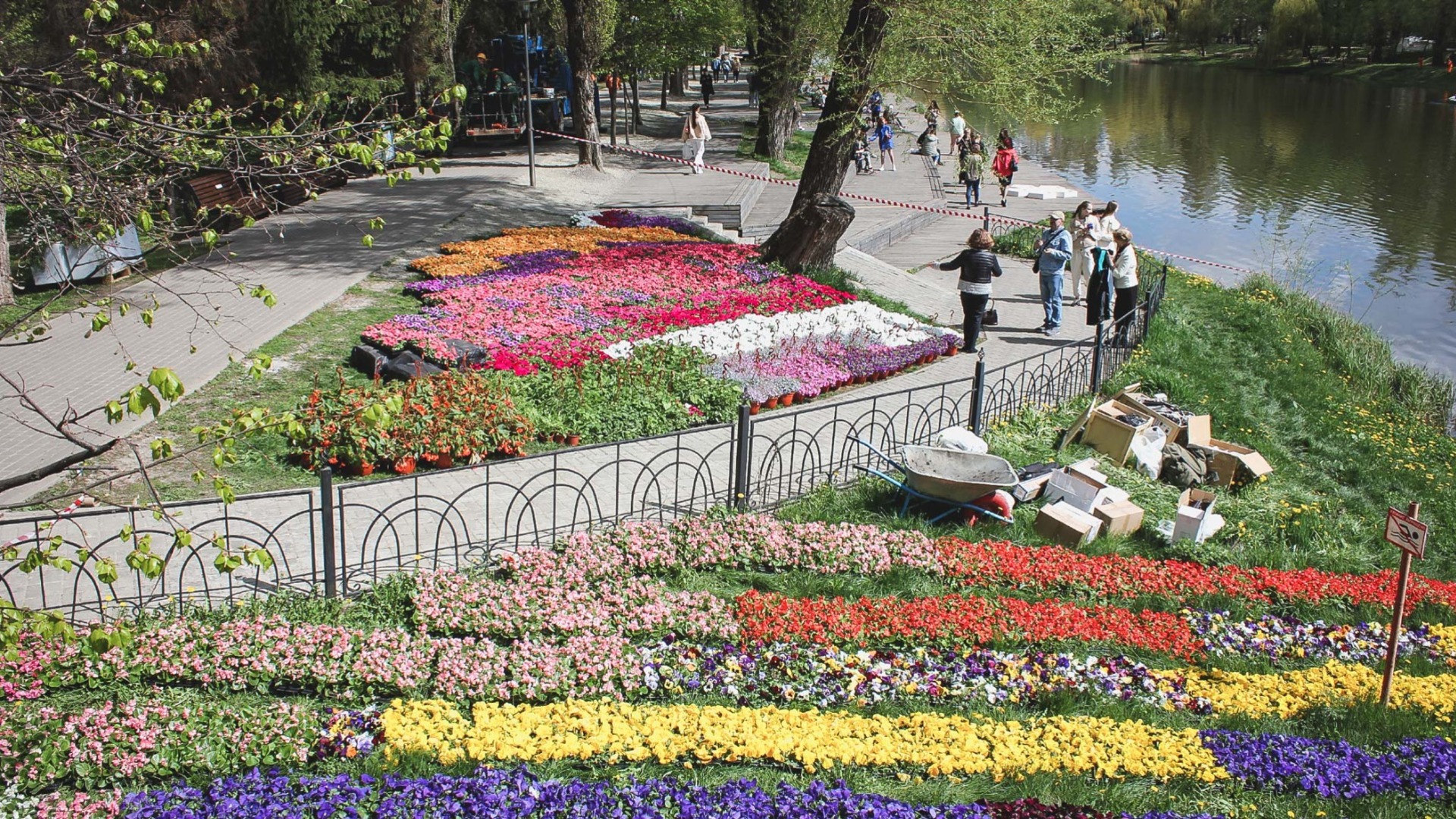 Украшения для «Белгорода в цвету» решили оставить после фестиваля
