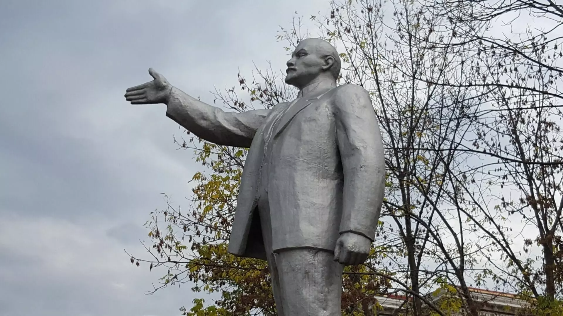 Власти Белгорода назвали сроки возвращения памятника Ленину в Центральный парк