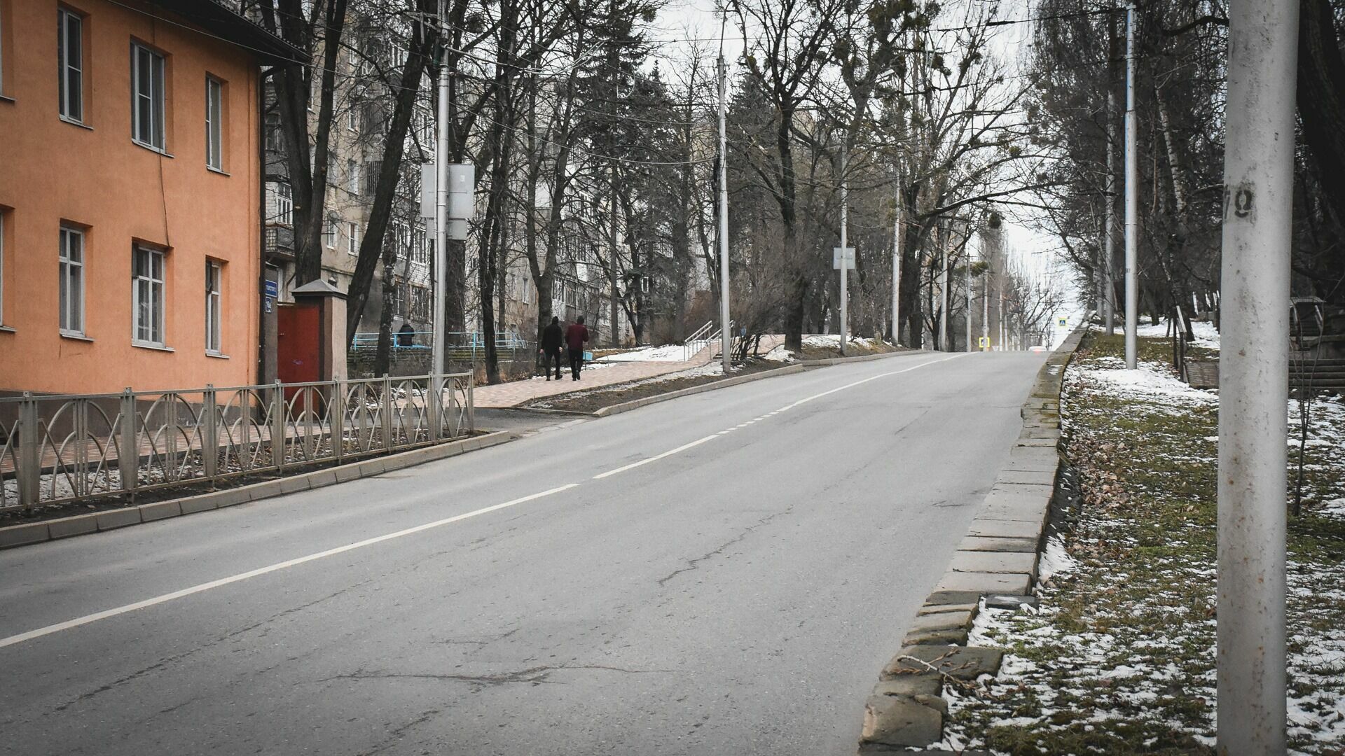 В мае на белгородской улице ограничат движение транспорта