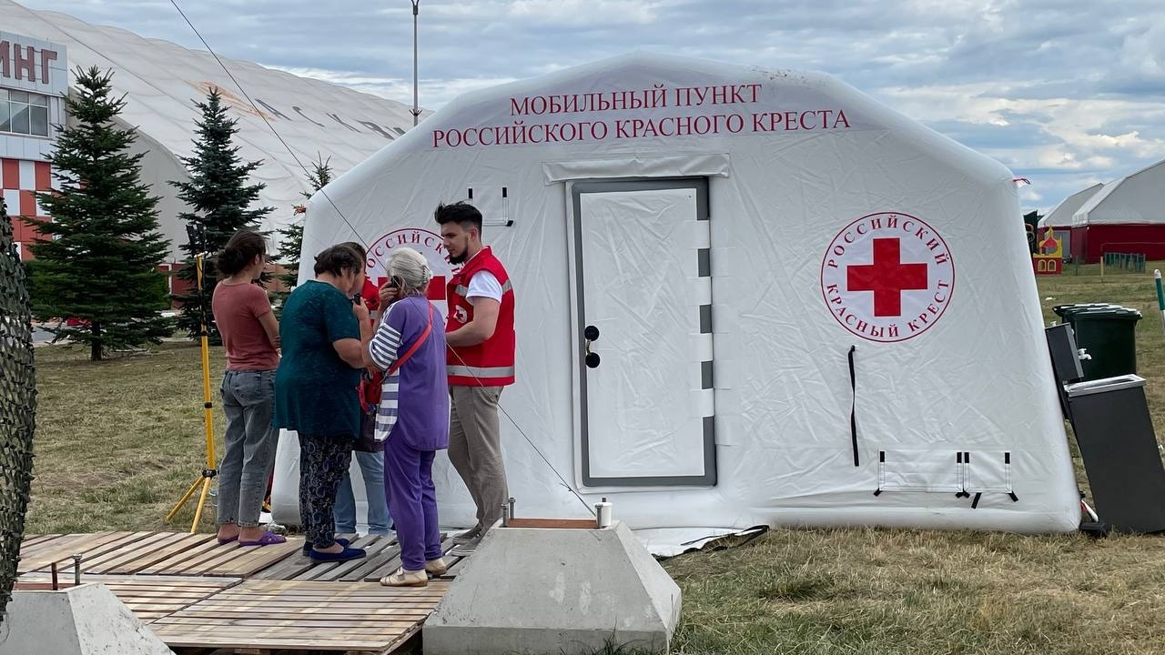 830 беженцев получили помощь от «Красного Креста» в Белгородской области