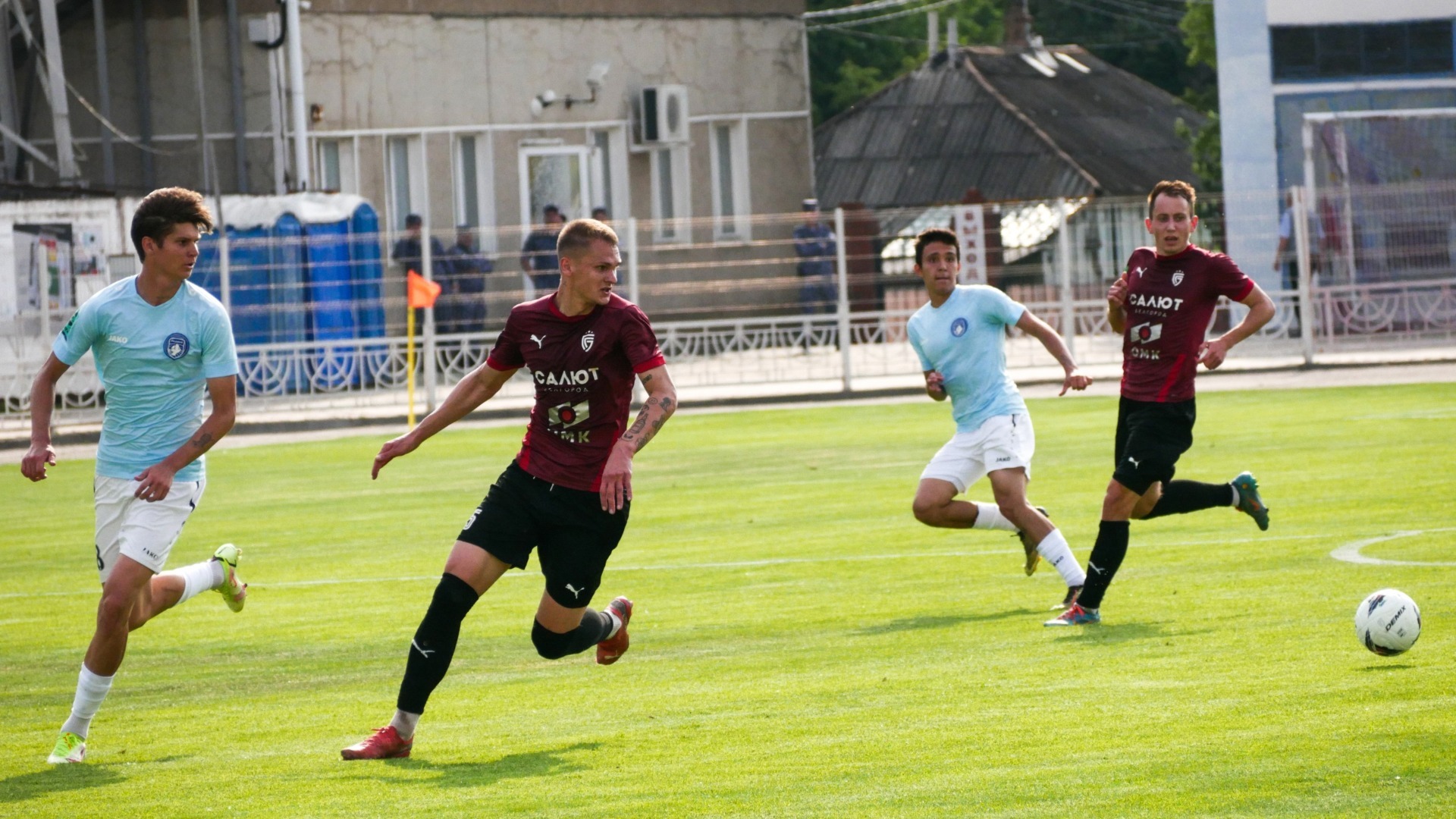 Белгородский «Салют» завершил сезон на четвёртом месте футбольного первенства