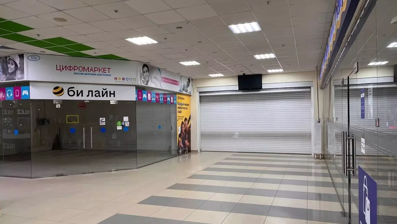 Под Белгородом ряд магазинов не стали открывать из-за сигнала об опасности