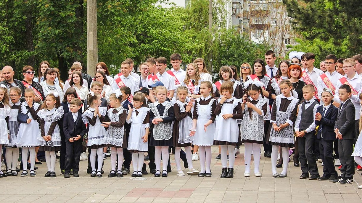 Сколько стоит собрать первоклассника в школу в 2022 году в Белгородской области
