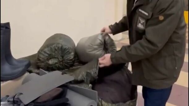 Гладков показал, какие вещи Белгородская область закупает для военных
