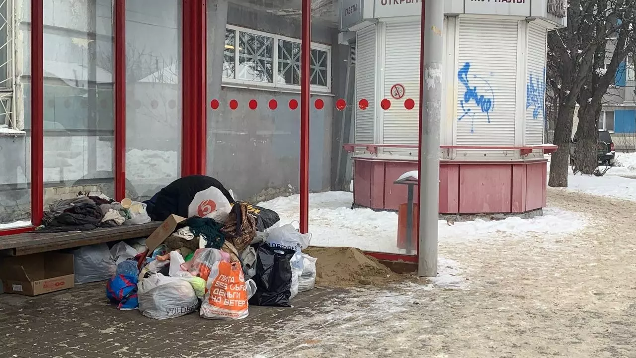 Бездомная женщина в Белгороде