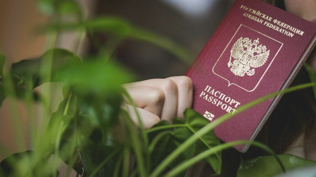 Белгородцы не смогут оформить загранпаспорт на 10 лет