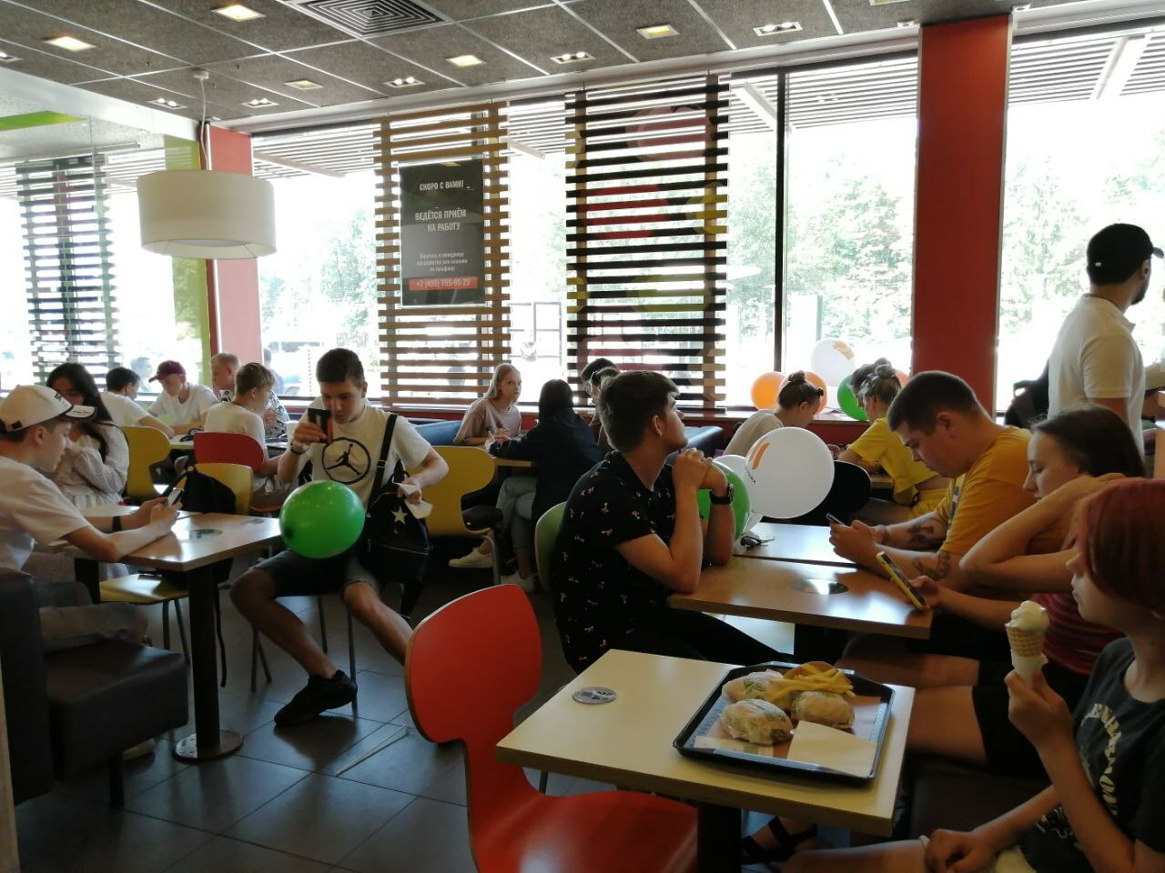 Как открывали ресторан «Вкусно — и точка» в Белгороде