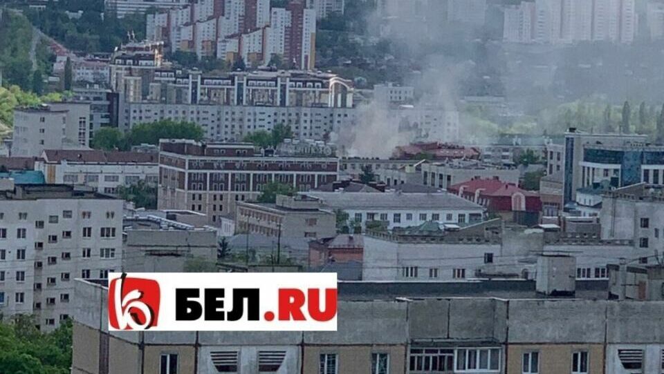 В Белгороде произошёл пожар на кровле спортивного комплекса