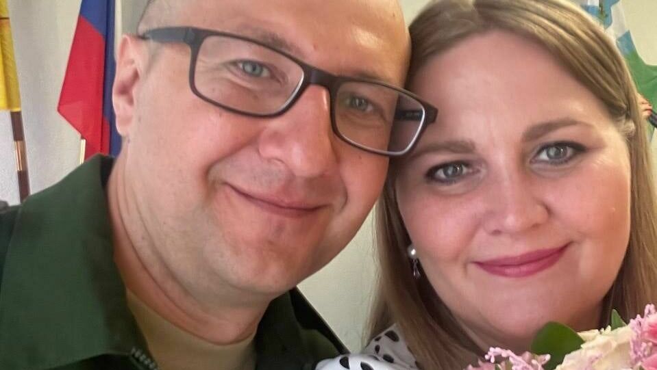 Мобилизованный белгородский журналист перед уходом в армию женился