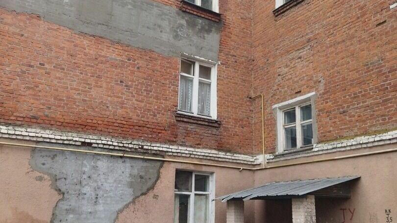 Гладков ответил, почему не расселяют аварийный дом на Михайловском шоссе в Белгороде 