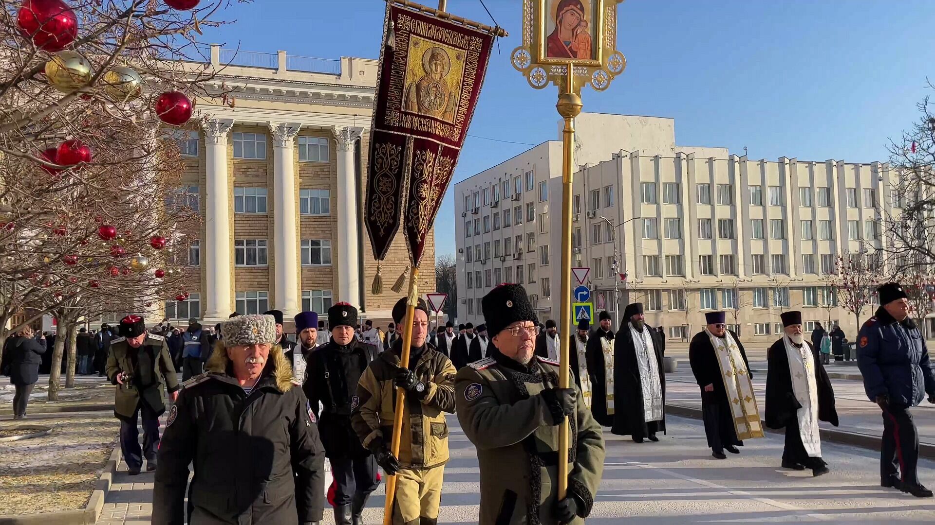 Рождественский Крестный ход прошёл в Белгороде