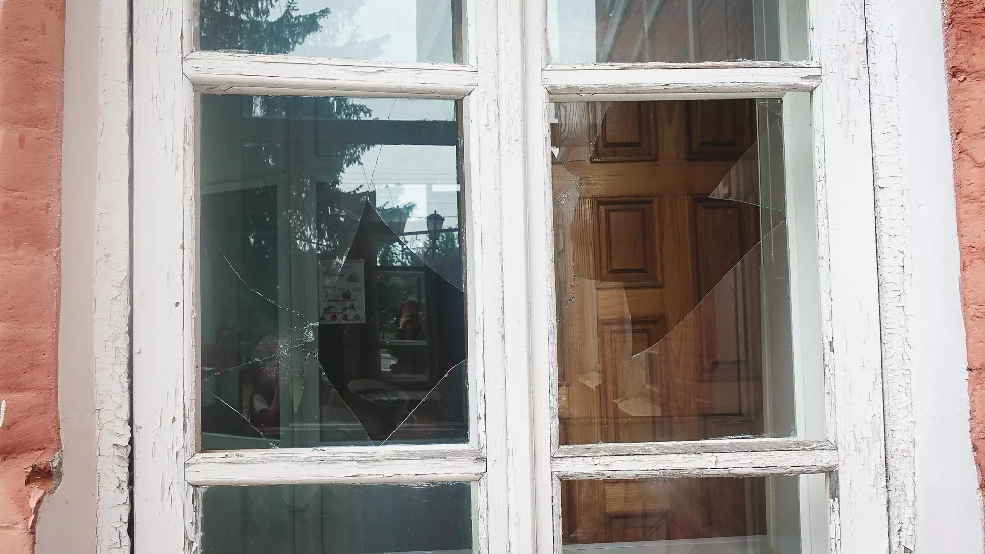 При обстреле белгородского села повреждения получил детский сад