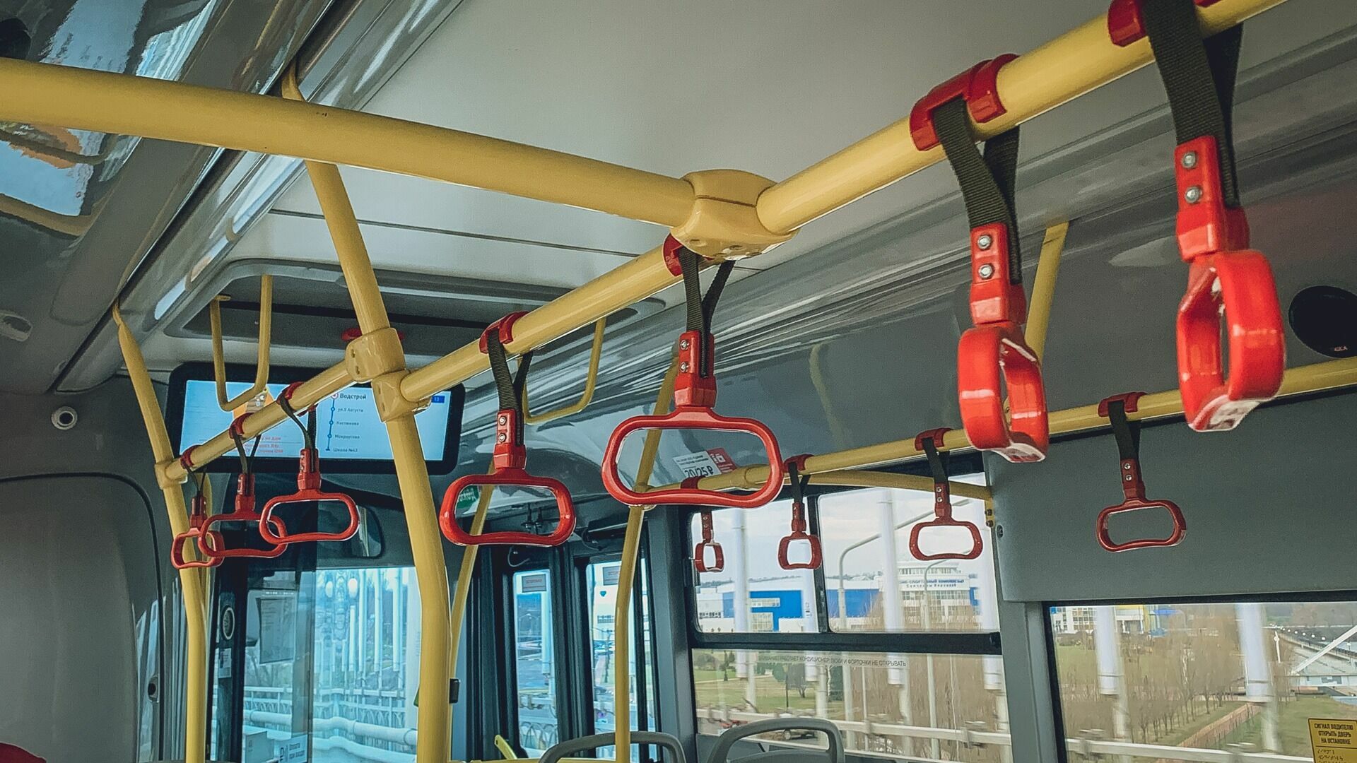 За четыре месяца белгородцы прокатились на автобусе 18 млн раз