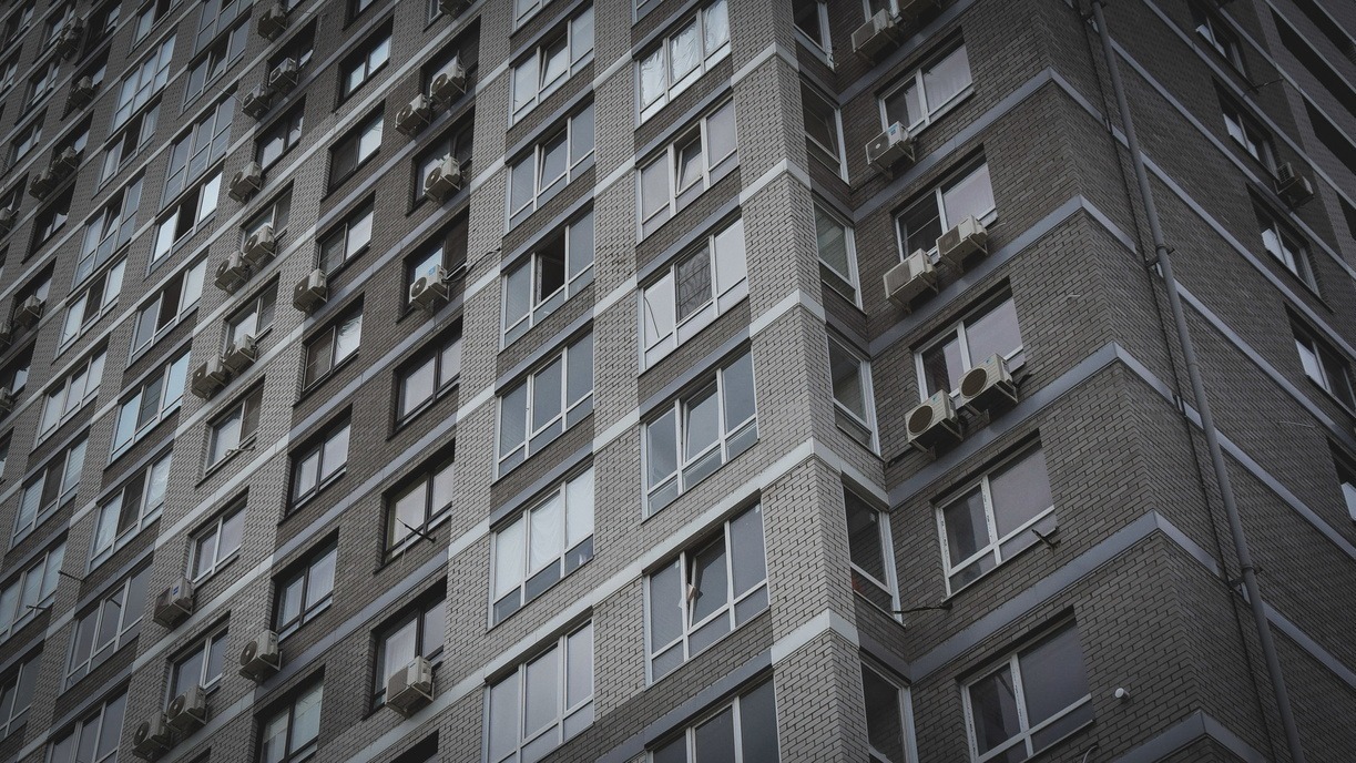В Белгороде покупают квартиры взамен снесённых после обстрела домов
