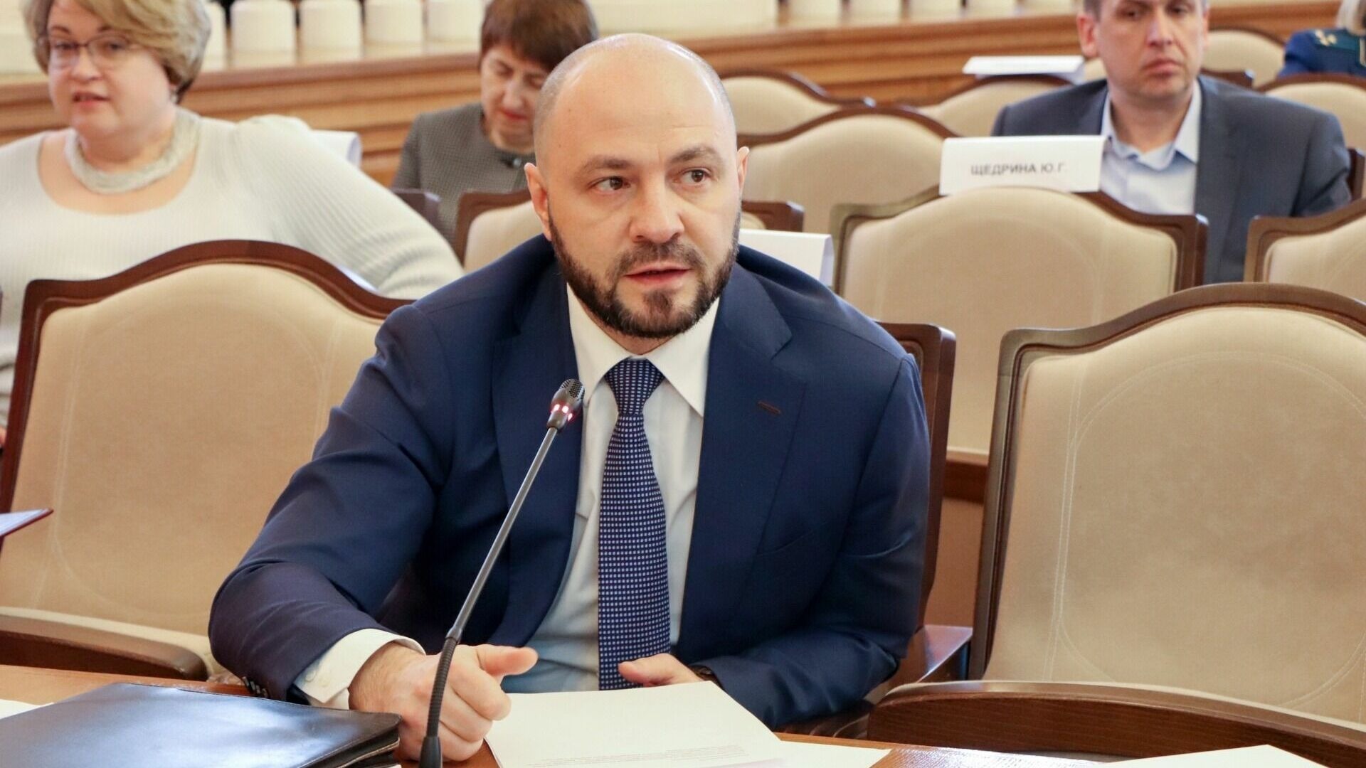 Депутаты белгородской облдумы приняли отставку Михаила Несветайло