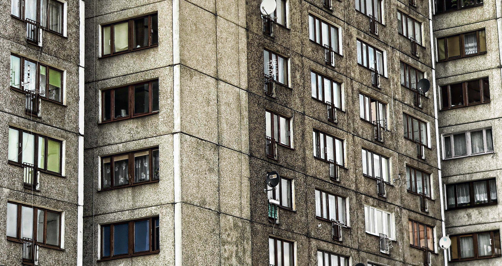 МЧС не запрещало россиянам курить на балконе