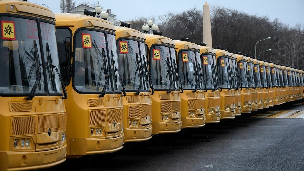 Водителям школьных автобусов в Белгороде увеличили зарплату