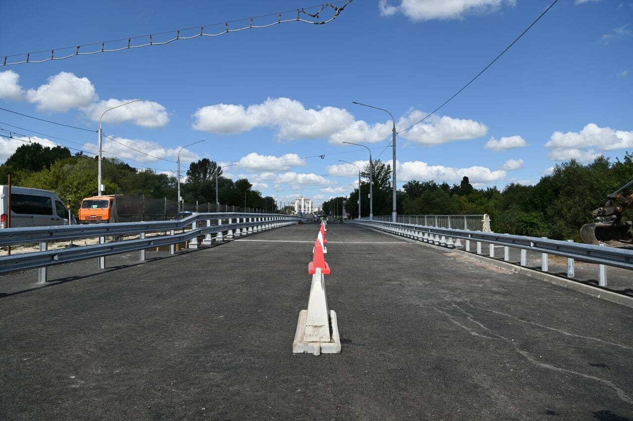На мосту на Волчанской в Белгороде после ремонта изменилась схема движения