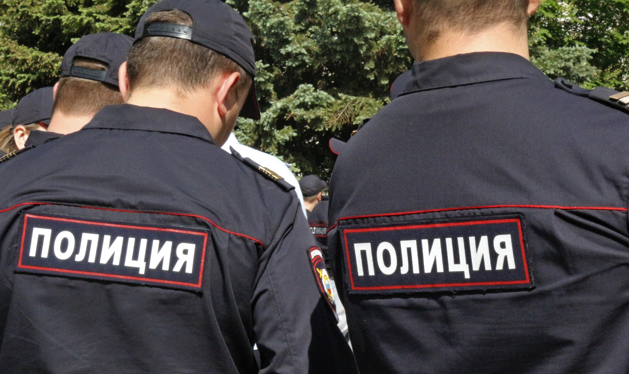 Житель Белгородской области угрожал подростку винтовкой