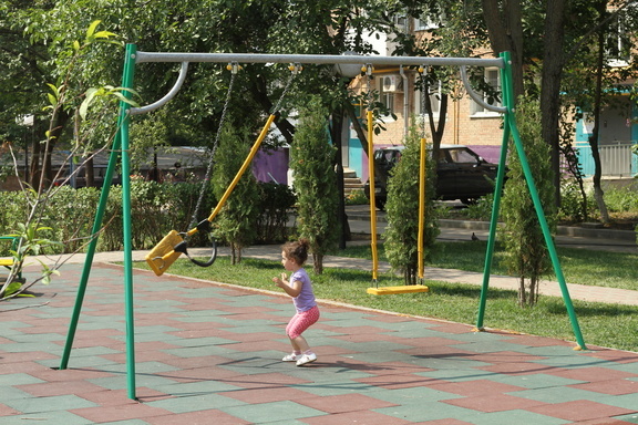 Мэрия Белгорода рассказала, где в этом году обустроят 102 детские площадки