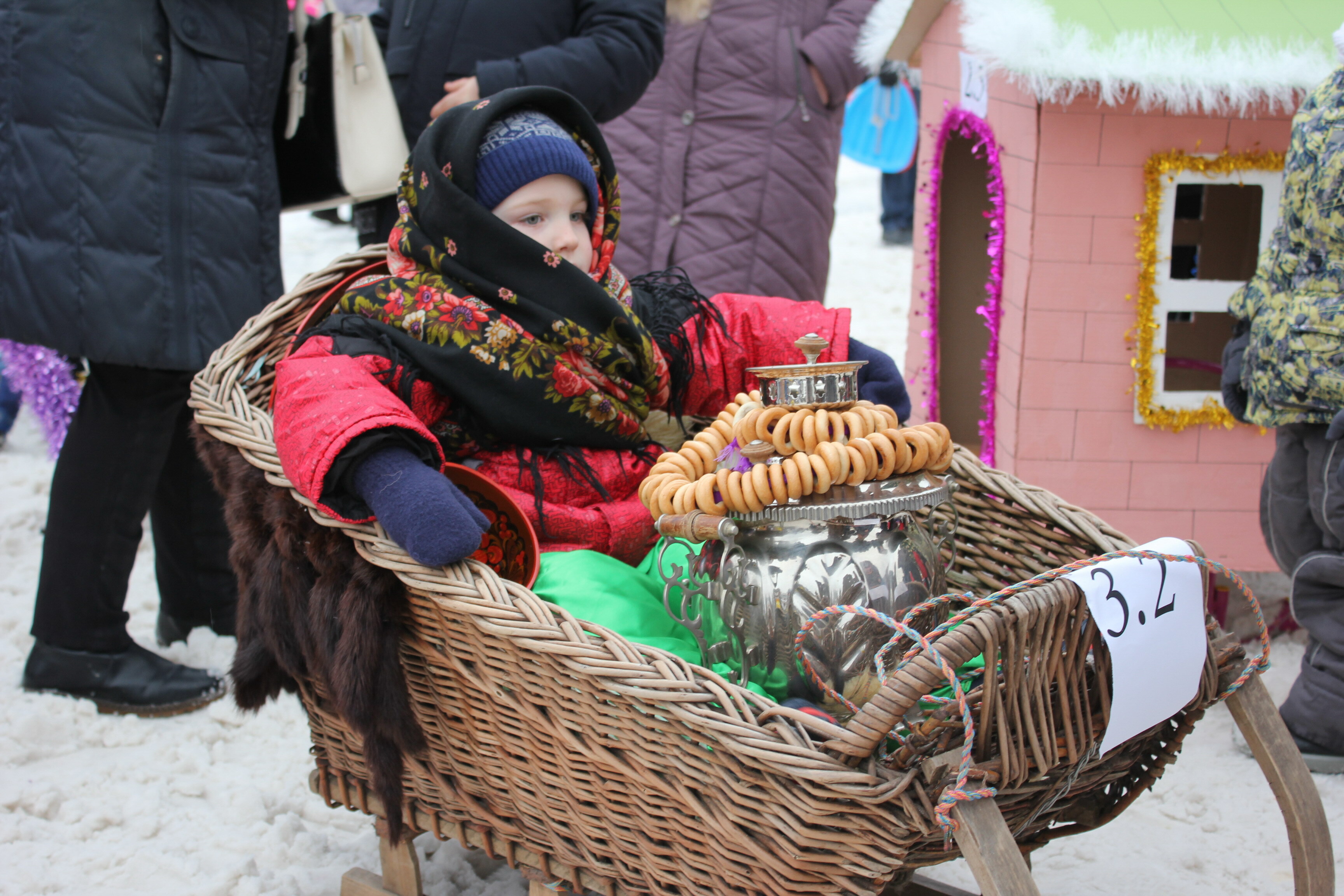 В Белгороде прошёл смотр-парад детских санок