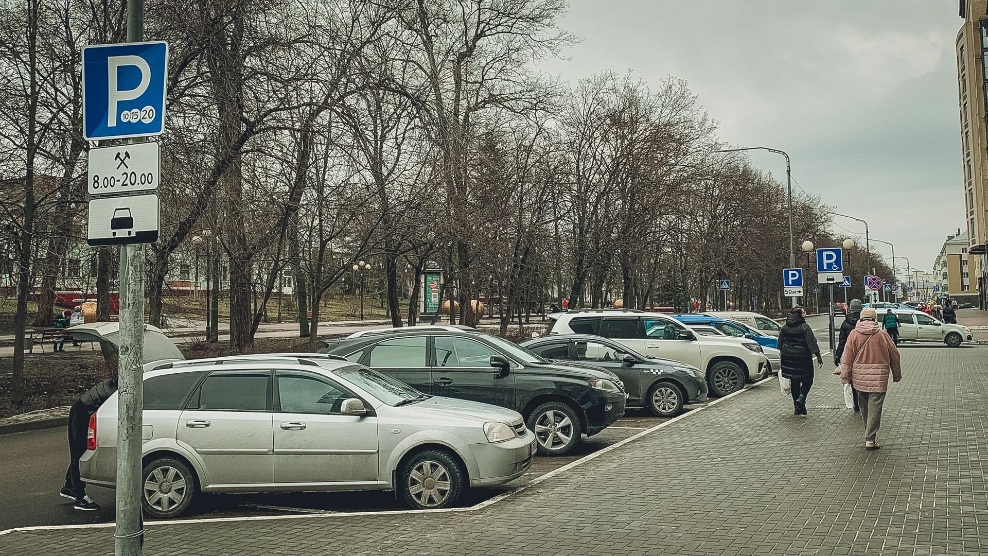 После ремонта на малой Богданке в Белгороде станет меньше парковочных мест