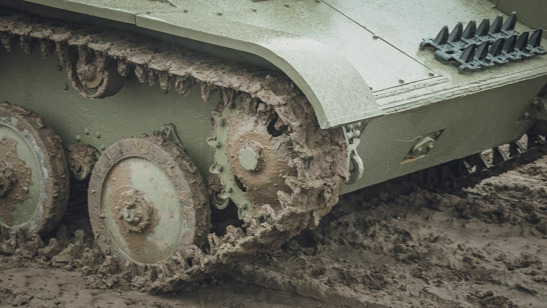 Во время ремонта танка в Белгородской области сдетонировал боеприпас